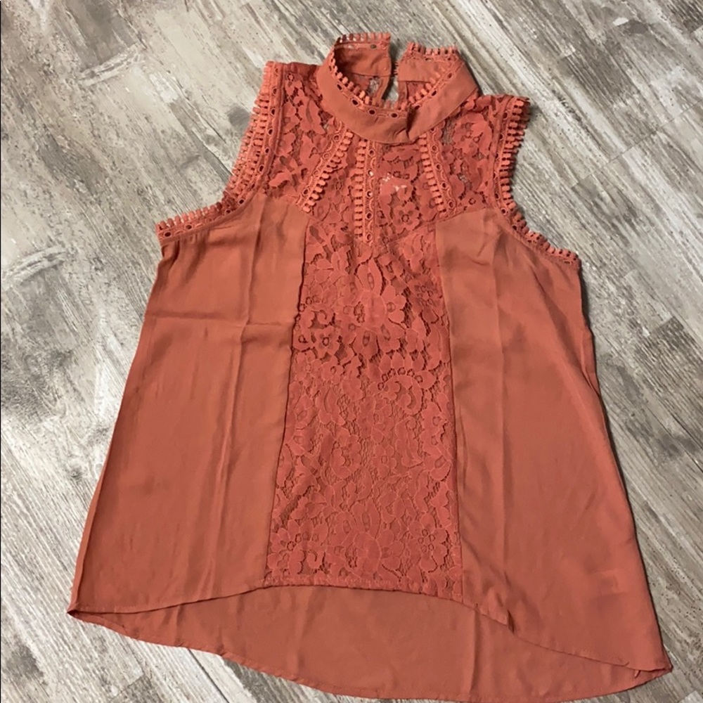 Salmon lace down the middle sleeves top